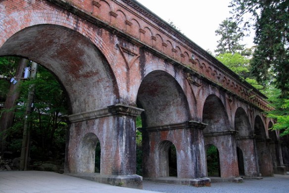 南禅寺水路閣　疎水